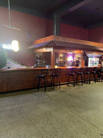 latino bar and grill reviews